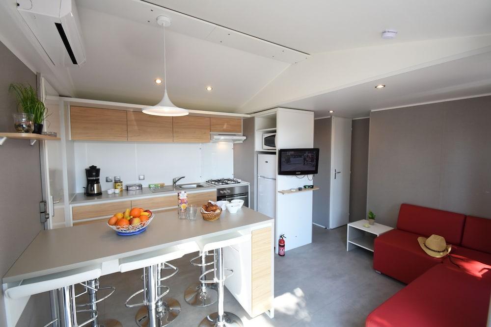 Camping & Spa Cap Soleil Vias Exterior foto
